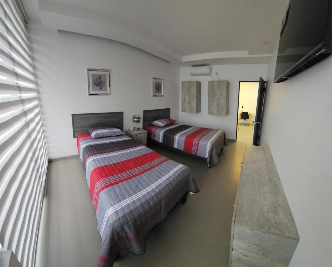 Hotel Regata Икике Экстерьер фото